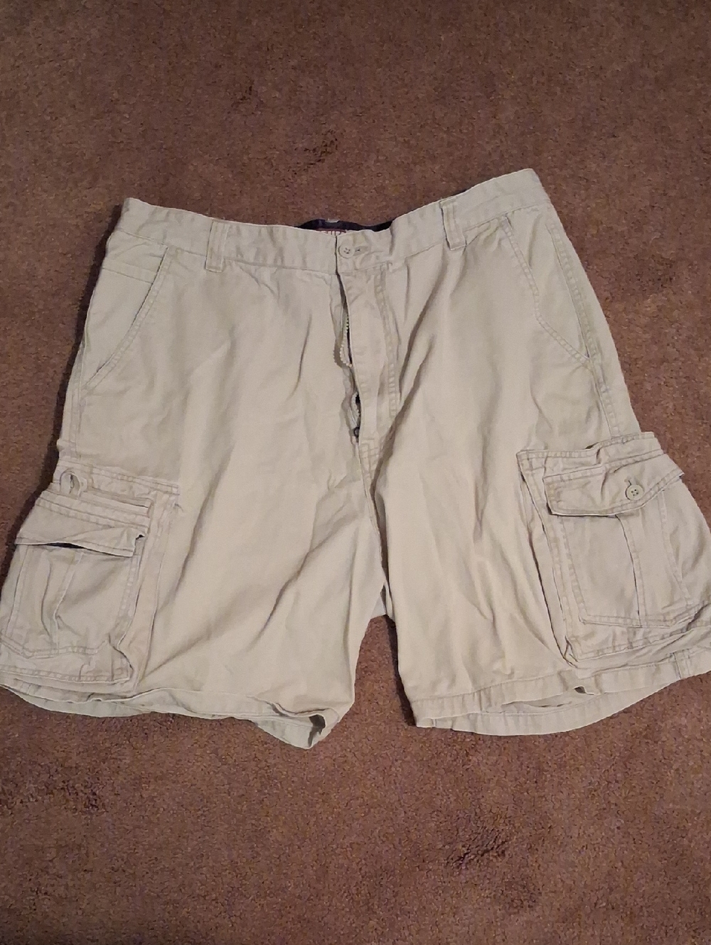 Men's Cargo Shorts in Light Khaki - Casual Pocketed Short